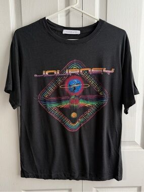 Daydreamer Journey graphic short sleeve band tee